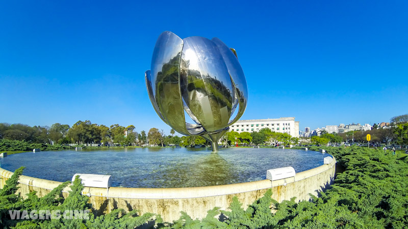 Recoleta Buenos Aires: Floralis Generica