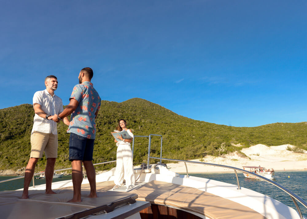 Passeio de Barco em Arraial do Cabo e Renovação de Votos