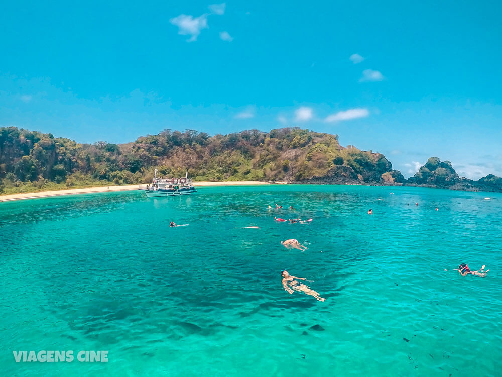 Fernando de Noronha: Passeio de Barco Vale a Pena? Preços e Como Fazer