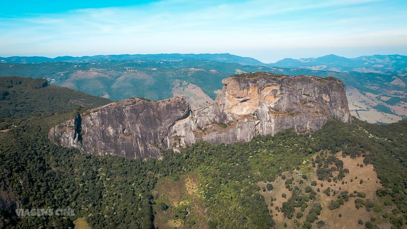 O que fazer em São Bento do Sapucaí: Pedra do Baú na Serra da Mantiqueira